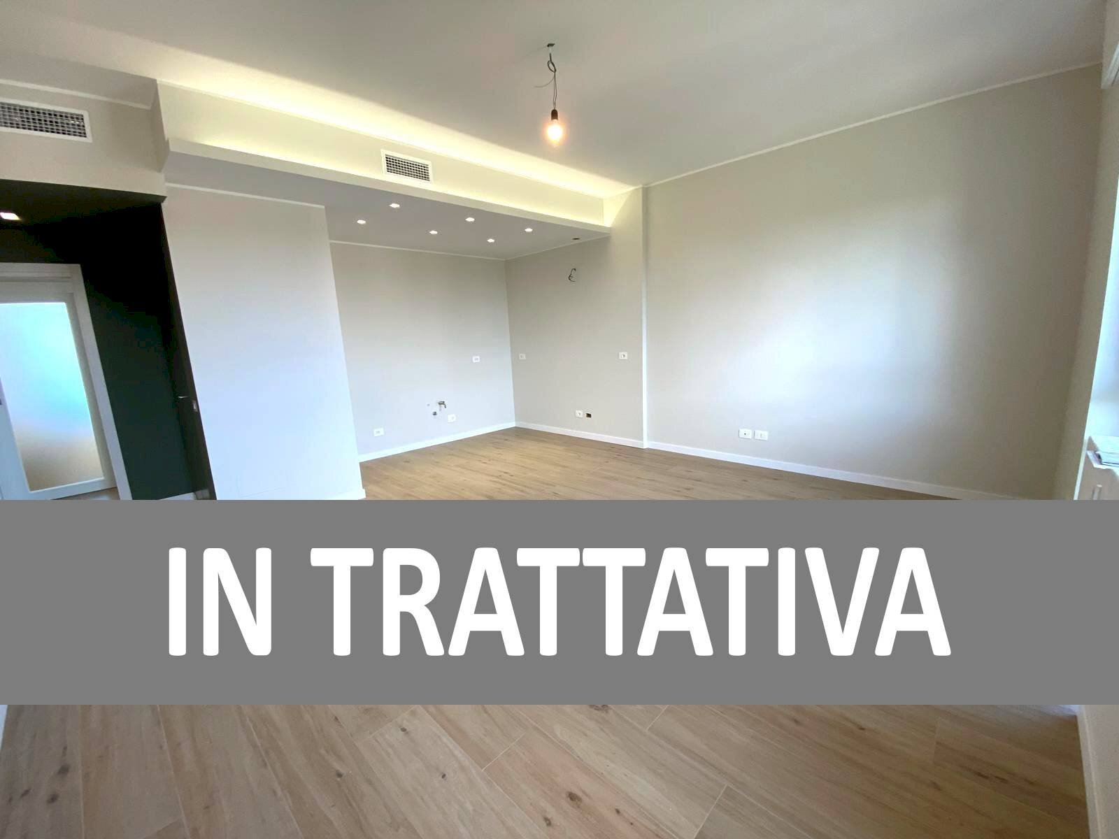 Foto 1 - Trilocale Via de Gasperi
 
18, Usmate Velate - foto 1