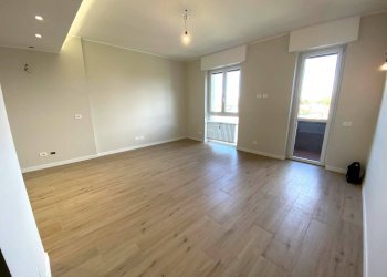 Foto 3 - Trilocale Via de Gasperi
 
18, Usmate Velate - foto 3