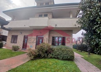 Foto 1 - Two-room apartment VIA BUSNELLI, Saronno - photo 1