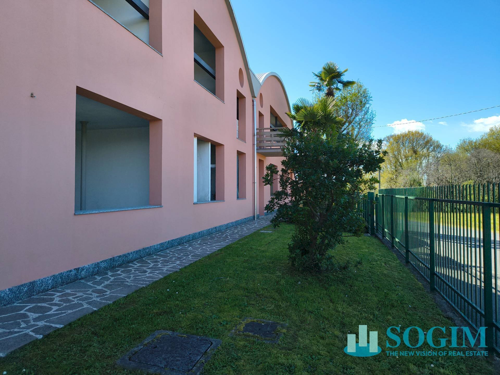 Foto 2 - Capannone via san Francesco
 
3, Casatenovo - foto 2