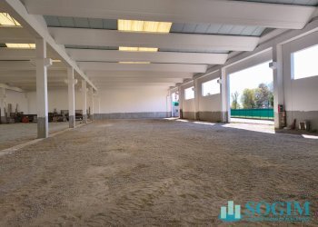 Foto 3 - Capannone via san Francesco
 
3, Casatenovo - foto 3