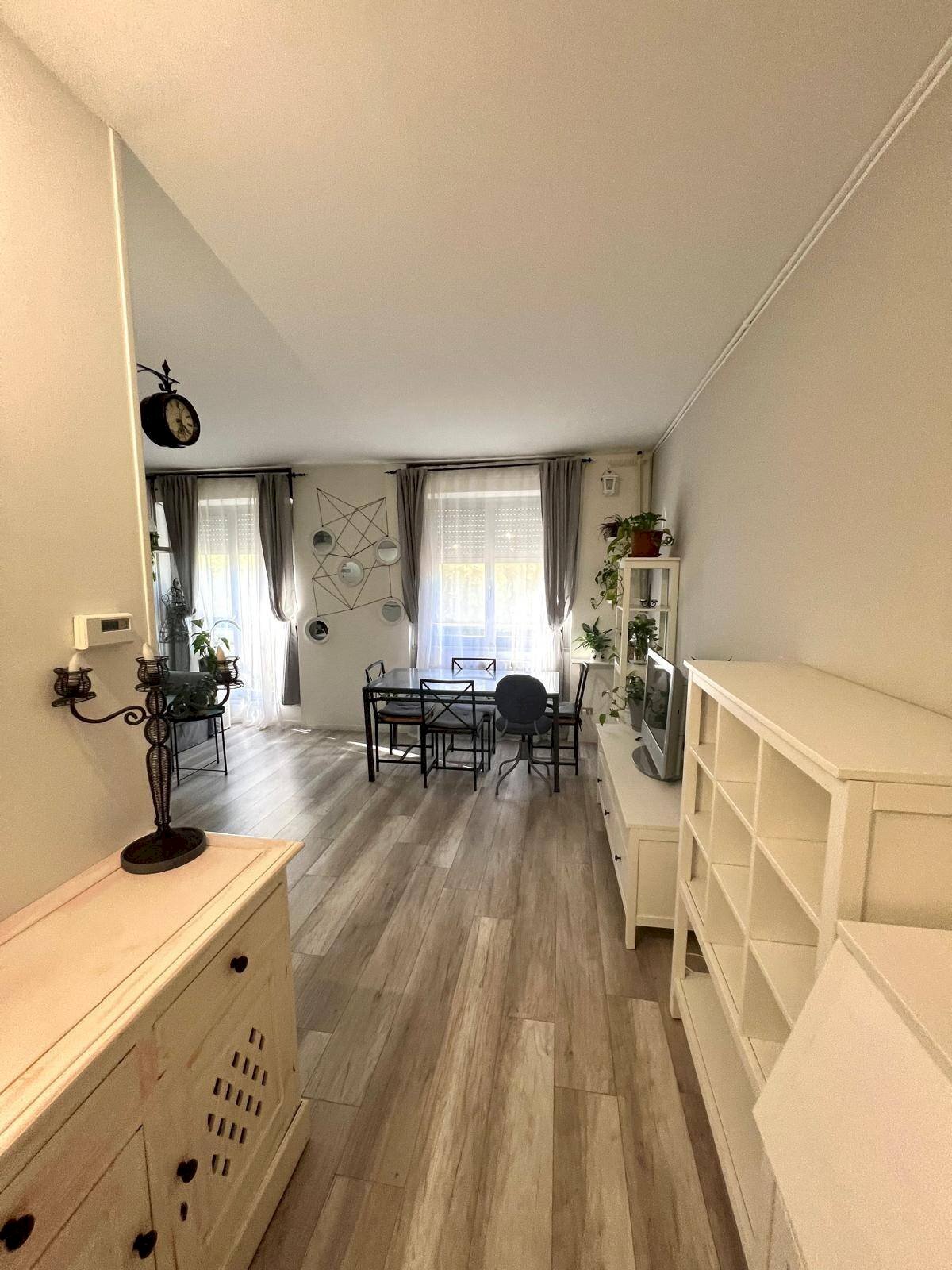 Foto 1 - Two-room apartment via Moro
 
32, San Donato Milanese - photo 1