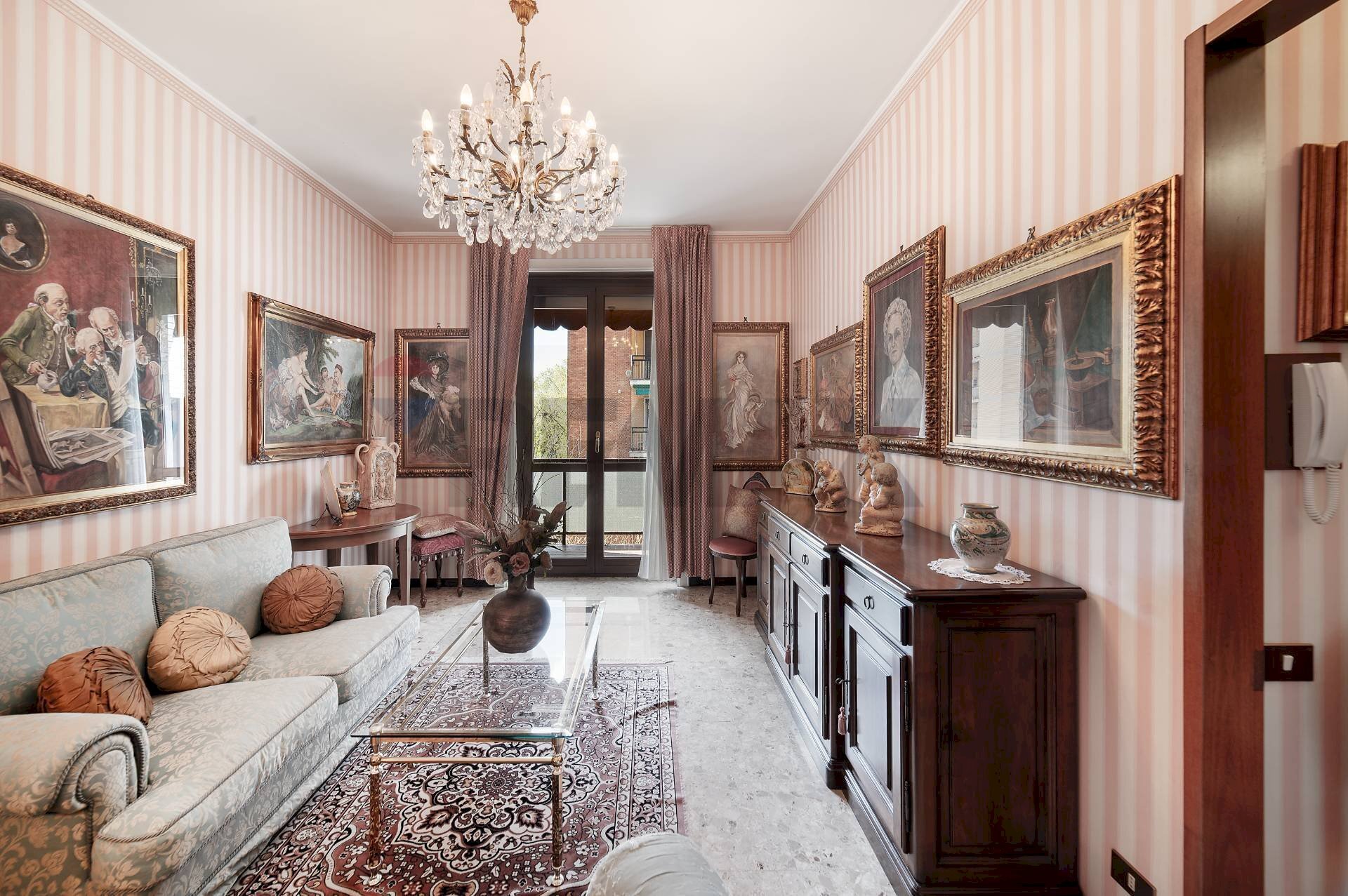 Soggiorno - Appartamento Via Martinetti
15, Milano - foto 2