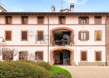 Edificio all\'aperto - Appartamento Via Tenaglie
 
10, Ornago - foto 1