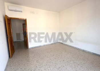 Stanza vuota - Quadrilocale Via Muzio Sforza
 
4, Monopoli - foto 16