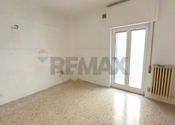 Stanza vuota - Quadrilocale Via Muzio Sforza
 
4, Monopoli - foto 19