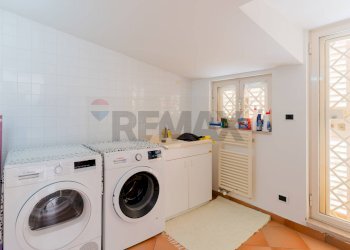 Lavanderia - Casa semi indipendente Via Tintoretto
 
14, Modugno - foto 16