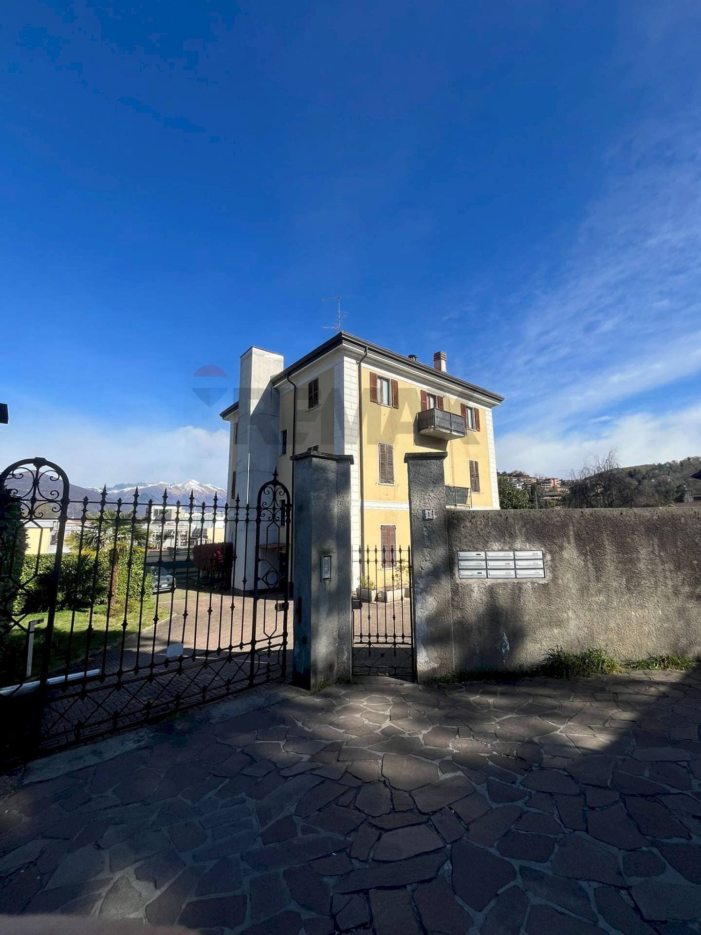 Edificio all\'aperto - Attico Via RONCHETTO
 
1, Luino - foto 1