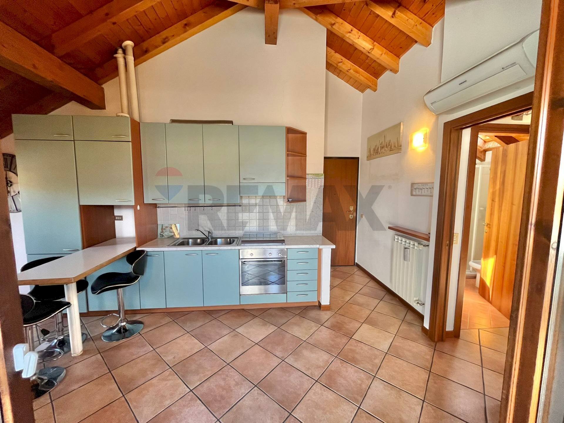 Cucina - Attico Via RONCHETTO
 
1, Luino - foto 2