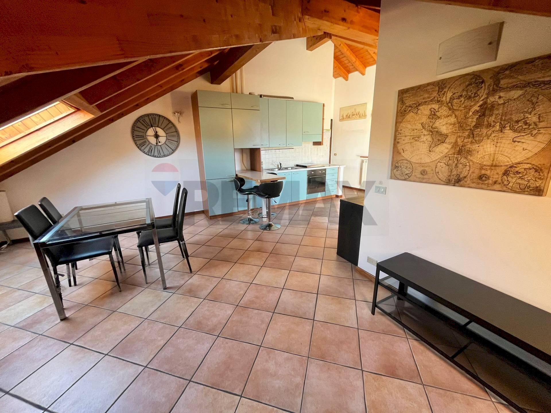 Sala da pranzo - Attico Via RONCHETTO
 
1, Luino - foto 3