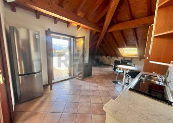 Cucina - Attico Via RONCHETTO
 
1, Luino - foto 4