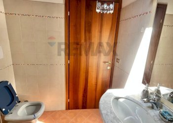 Bagno - Attico Via RONCHETTO
 
1, Luino - foto 11