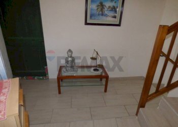 Hall / corridoio - Casa semi indipendente via s. Giorgio
 
16, Castelveccana - foto 8