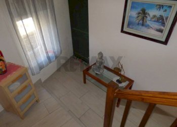 Camera / camera da letto - Casa semi indipendente via s. Giorgio
 
16, Castelveccana - foto 9