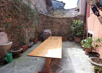 Terrazza - Casa semi indipendente via s. Giorgio
 
16, Castelveccana - foto 18