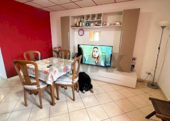 Sala da pranzo - Casa semi indipendente Vicolo Rebisello
 
6, Luino - foto 2