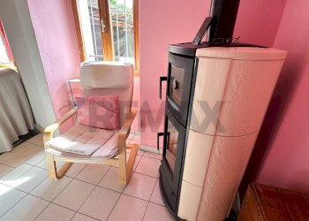 Dettagli - Casa semi indipendente Vicolo Rebisello
 
6, Luino - foto 7