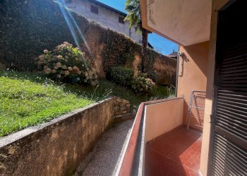 Balcone - Appartamento via castello
 
84, Porto Valtravaglia - foto 9