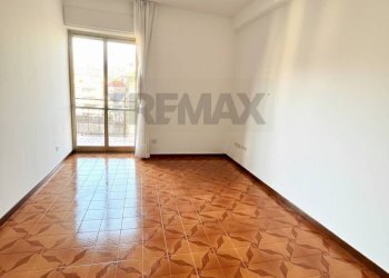 Stanza vuota - Appartamento Luino - foto 17