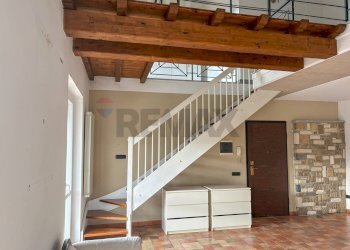 Scale - Two-room apartment Via del Fontanino
5, Saltrio - photo 9