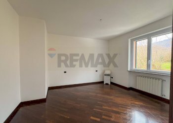 Stanza vuota - Two-room apartment Via del Fontanino
5, Saltrio - photo 10