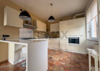 Cucina - Two-room apartment Via del Fontanino
5, Saltrio - photo 15