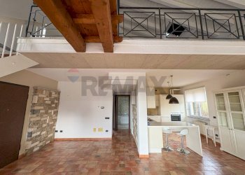 Cucina - Two-room apartment Via del Fontanino
5, Saltrio - photo 16