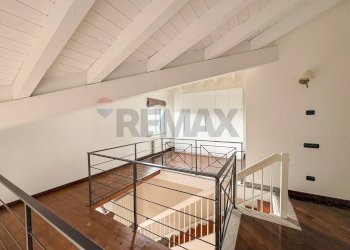 Scale - Two-room apartment Via del Fontanino
5, Saltrio - photo 21