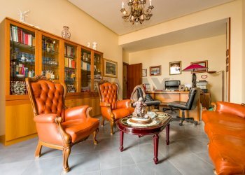 Soggiorno - Appartamento Via Nicolò Turrisi
 
39, Palermo - foto 2