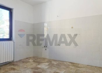 Stanza vuota - Appartamento Via Pirandello
2, Campo di Giove - foto 15