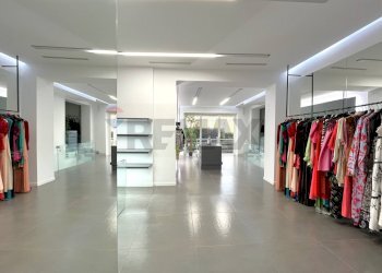 Cabina armadio - Stabile - Palazzo via cesare battisti
 
24, San Giuseppe Vesuviano - foto 9