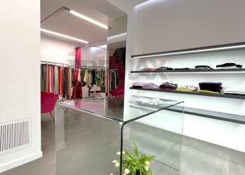 Cabina armadio - Stabile - Palazzo via cesare battisti
 
24, San Giuseppe Vesuviano - foto 10