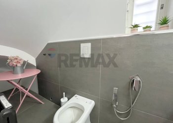 Bagno - Stabile - Palazzo via cesare battisti
 
24, San Giuseppe Vesuviano - foto 14
