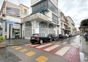 Edificio all\'aperto - Stabile - Palazzo via cesare battisti
 
24, San Giuseppe Vesuviano - foto 44