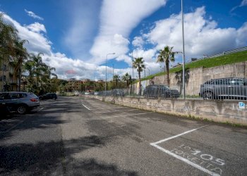 Edificio all\'aperto - Appartamento Via Piccolo Torrente Pagliara
20, Roccalumera - foto 8