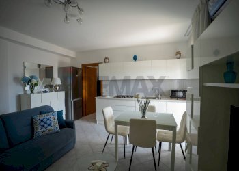 Sala da pranzo - Appartamento Via Piccolo Torrente Pagliara
20, Roccalumera - foto 12