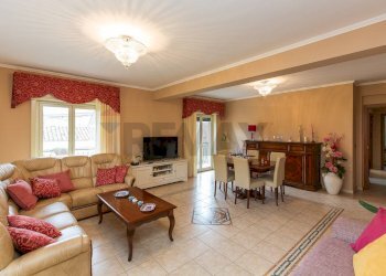 Sala da pranzo - Apartment Via della Chiesa
 
31, Fiumefreddo di Sicilia - photo 1