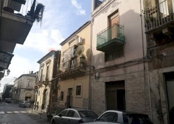 Edificio all\'aperto - Appartamento Via Roma
 
153, Misterbianco - foto 2