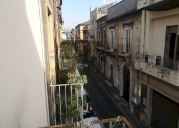 Edificio all\'aperto - Appartamento Via Roma
 
153, Misterbianco - foto 3