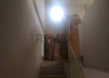 Scale - Appartamento Via Roma
 
153, Misterbianco - foto 23