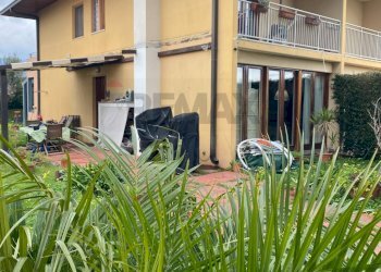 Casa all\'aperto - Villa Via Sacerdote Michele Messina
 
10, Aci Sant'Antonio - photo 4