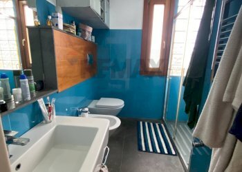 Bagno - Villa Via Sacerdote Michele Messina
 
10, Aci Sant'Antonio - photo 17