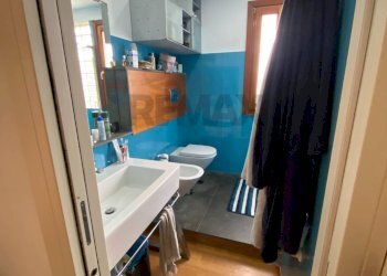 Bagno - Villa Via Sacerdote Michele Messina
 
10, Aci Sant'Antonio - photo 18