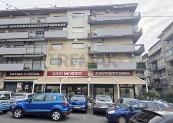 Edificio all\'aperto - Appartamento Via XXXI Maggio
 
45, Catania - foto 1
