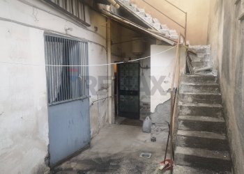 Scale - Appartamento Via Galliano
 
23, Misterbianco - foto 15