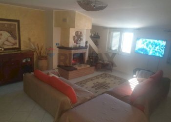 Soggiorno - Appartamento Via Vitaliano Brancati
 
26, Piazza Armerina - foto 2