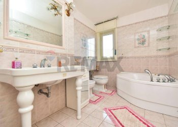 Bagno - Appartamento Viale Castagnola
 
20/A, Catania - foto 12