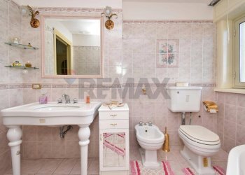 Bagno - Appartamento Viale Castagnola
 
20/A, Catania - foto 17
