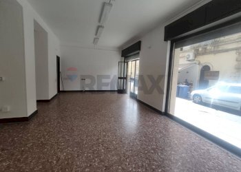 Stanza vuota - Locale Commerciale via IV Traversa
 
86/c 86/d, Belpasso - foto 10