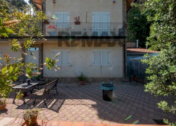 Casa all\'aperto - Villa contrada  ramaudo
 
snc, Piazza Armerina - foto 3